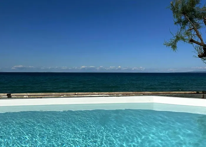 Seaside Villa Margarita