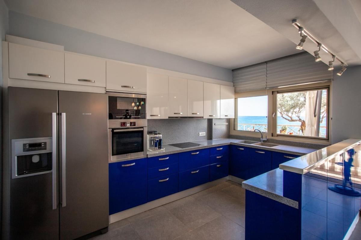 Seaside Margarita Villa *